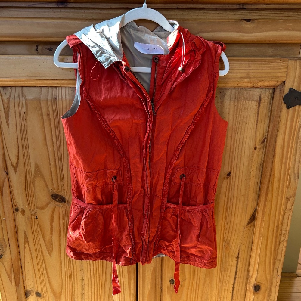 T Tahari Vest Cotton/Nylon‎ Orange Zip Up Pockets Drawstring Waist Womens Medium